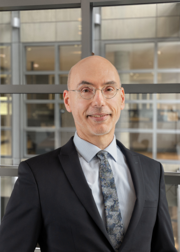 Dr. Robert Bissonnette, MD, FRCPC